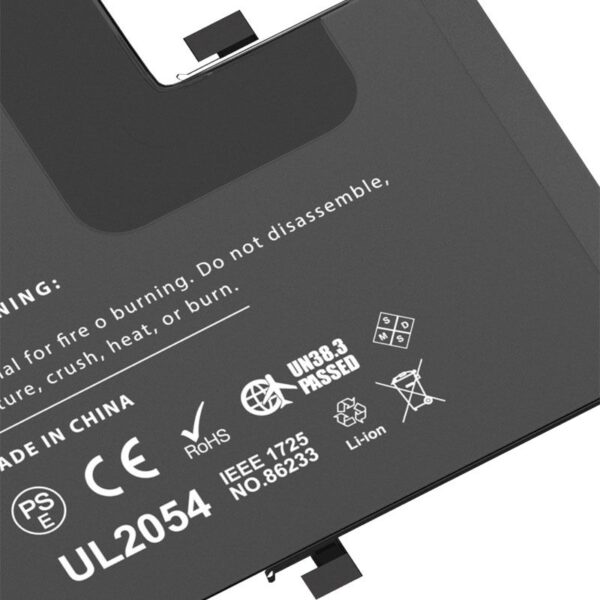 bat_ip_11_pro_max_02.jpg